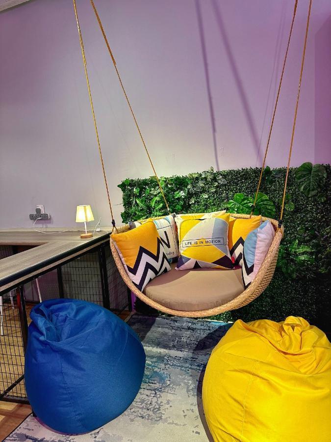 Swing & Pillows @ Beach Street George Town Eksteriør bilde